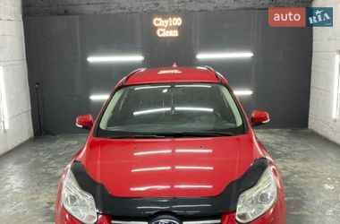 Ford Focus  2012