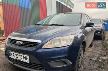 Ford Focus  2010