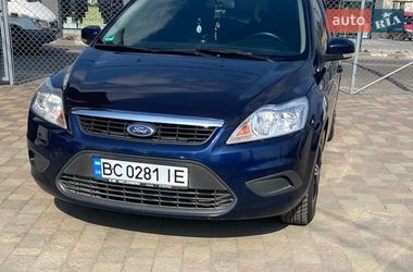 Ford Focus  2010