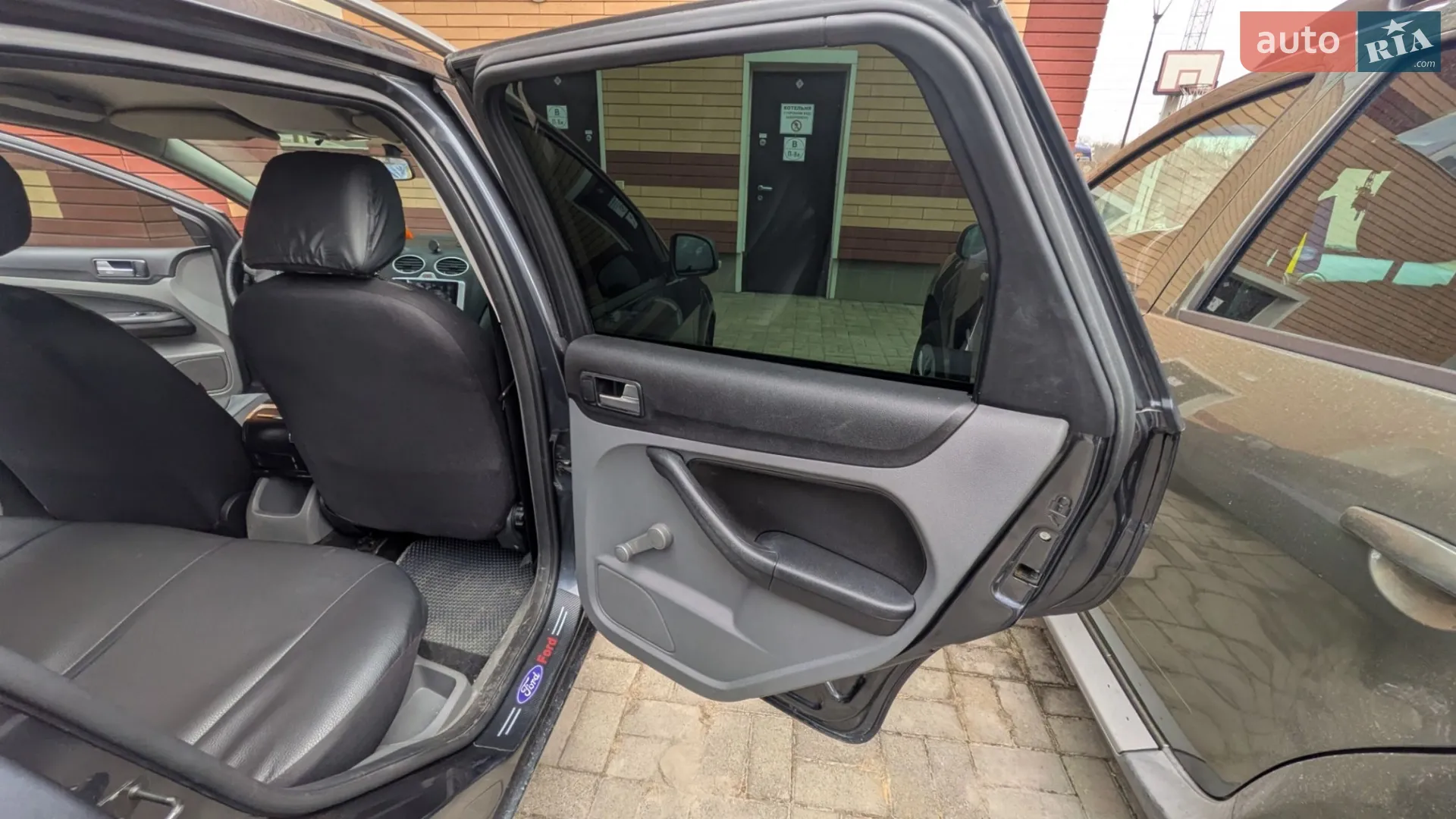 Ford Focus 2008 VIN WF0SXXGCDS8C58794 фото оголошення 12 з 16