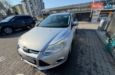 Ford Focus  2011