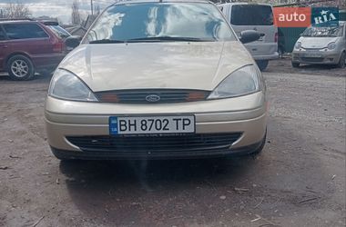 Ford Focus  2000