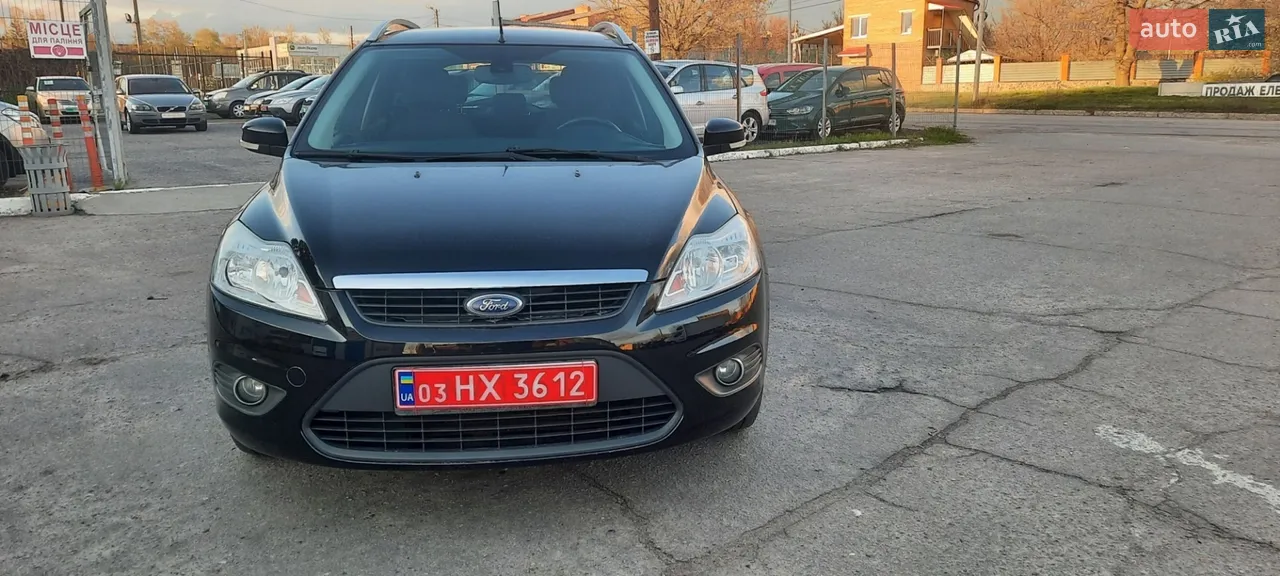 2010 Ford Focus - мініатюра 4