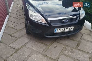 Ford Focus  2010