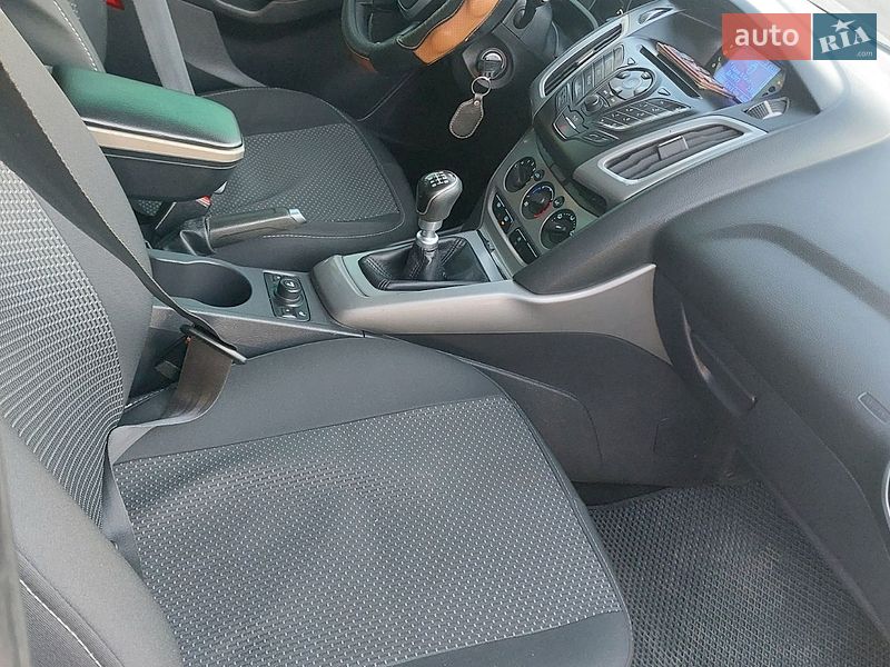 Универсал Ford Focus 2011 в Староконстантинове фото 10 Универсал Ford Focus 2011 в Староконстантинове