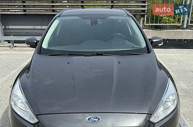 Ford Focus  2016