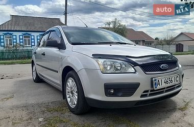 Ford Focus  2005