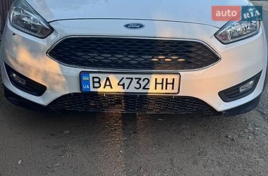 Ford Focus  2015
