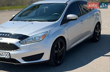 Ford Focus  2015