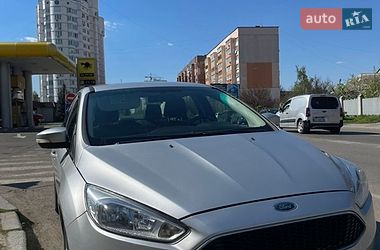 Ford Focus  2016