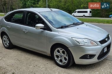 Ford Focus  2011