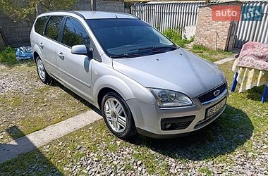 Ford Focus  2005