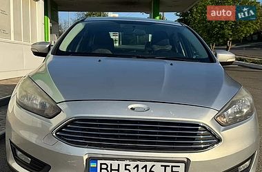 Ford Focus  2015