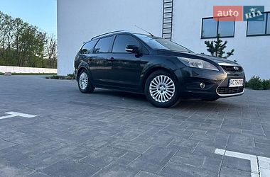 Ford Focus  2010