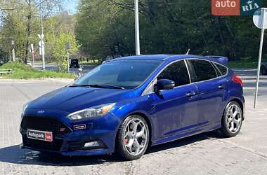 Ford Focus  2016