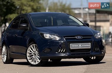 Ford Focus  2013