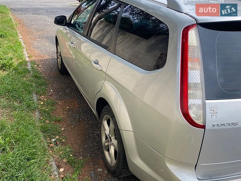 Универсал Ford Focus 2010 в Сваляве