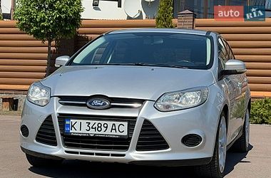 Ford Focus  2011