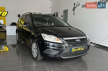 Ford Focus  2010