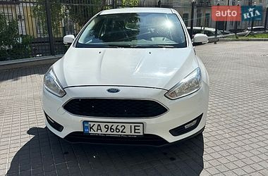 Ford Focus  2017