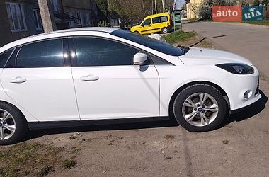 Ford Focus  2011