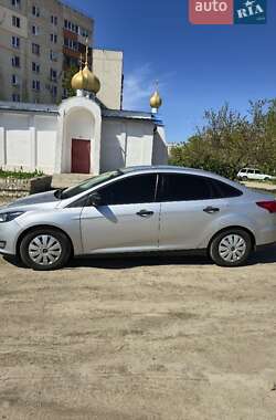 Ford Focus  2015