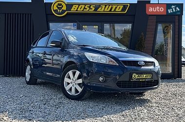 Ford Focus  2010