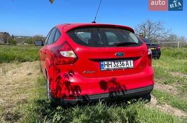 Ford Focus  2011