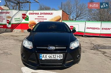 Ford Focus  2012