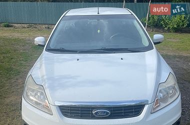 Ford Focus  2010
