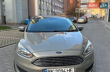 Ford Focus  2015