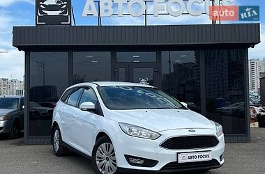 Ford Focus  2015