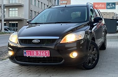 Ford Focus  2010