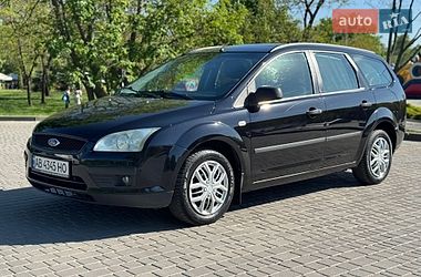 Ford Focus  2005