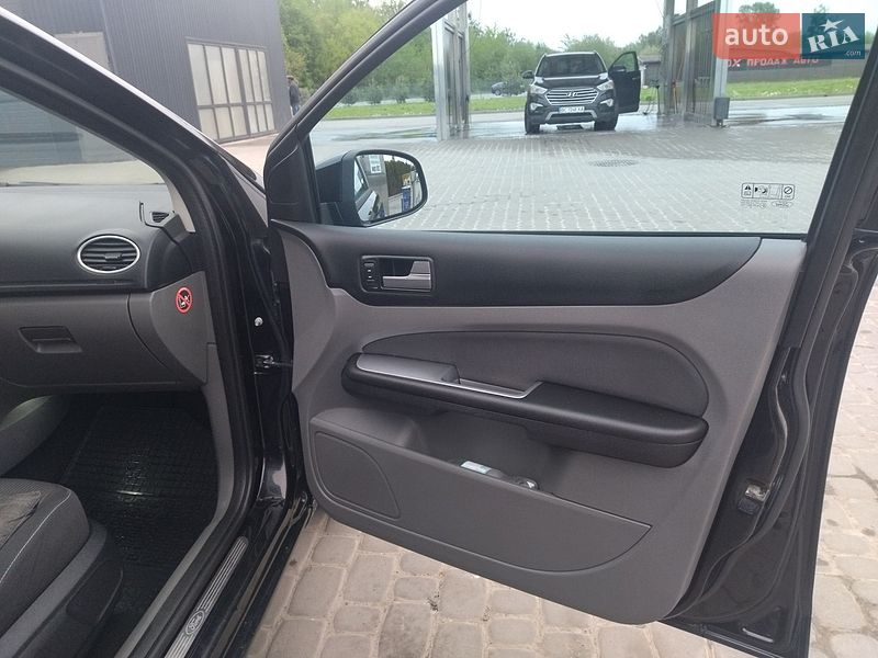 Хетчбек Ford Focus 2009 в Львові