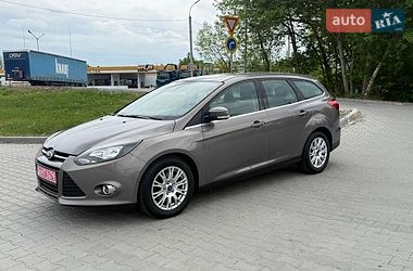 Ford Focus  2011