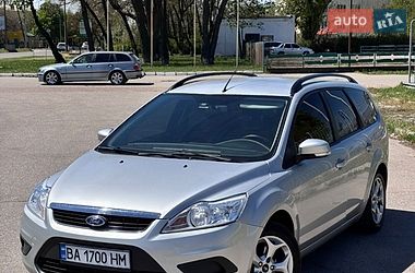 Ford Focus  2010