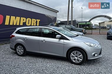 Ford Focus  2012