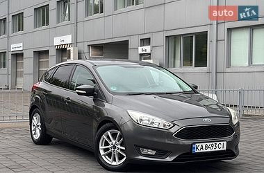 Ford Focus  2015