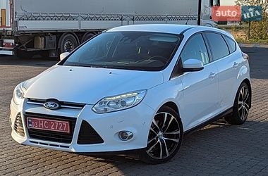 Ford Focus  2011