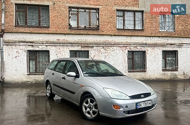 Ford Focus  2001