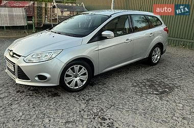 Ford Focus  2012