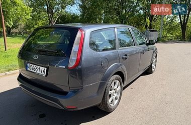 Ford Focus  2009