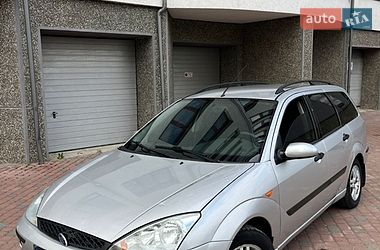 Ford Focus  2003