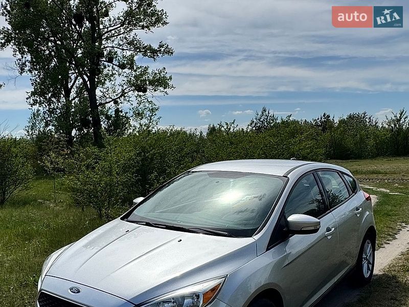 Хэтчбек Ford Focus 2015 в Жовкве