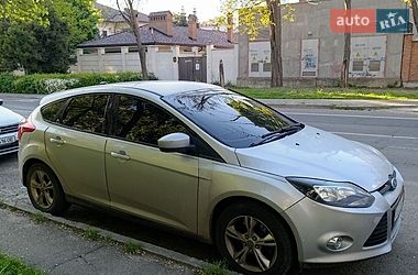 Ford Focus  2011