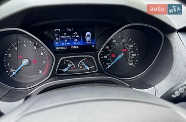 Хэтчбек Ford Focus 2015 в Днепре