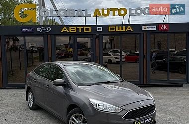 Ford Focus  2015