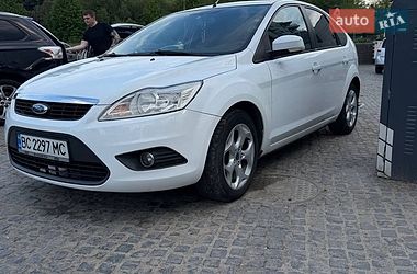 Ford Focus  2010