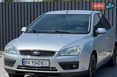 Ford Focus  2005